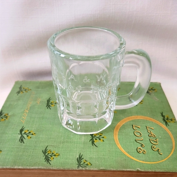 Vintage Mini A&W Root Beer Mug - Picture 3 of 8